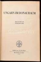 Gál István (szerk.): Ungarn im Donauraum. Ungarn-Bücherei Band 1. Bp.-Lipcse, 1943, Danubia. Német nyelven. Kiadói félvászon kötésben, 1 kihajtható térkép melléklettel, kissé foltos belső kötéétáblákkal, előzék- és szennylappal..