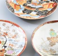 8 darab japán porcelán tálka, közte ritka darabokkal, jelzettek, kopással