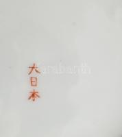 8 darab japán porcelán tálka, közte ritka darabokkal, jelzettek, kopással