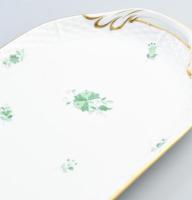 Herend Fehér zöldvirágos szendvicses tálca. Jelzett, kis kopással, 49,5x17,5 cm