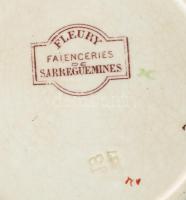 Sarreguemines Fleury, francia, fajansz, süteményes tányér 2db. 1930 körül. Kézzel festett, jelzett, ...