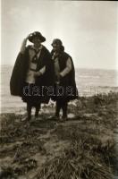 1930 Cserkészlány tábor Balatonszabadin, 12 db fotónegatív, 1 db pozitív, 1 db ceruzarajz, jó állapo...