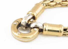 18K arany (Au) hengeres mintájú karlánc Jelzett, 13,4