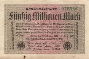 Német Birodalom / Weimari Köztársaság 1923. 50.000.000M (4x) fehér papíron, Gitter mit 8 vízjellel, egymás utáni sorszámokkal T:I,I-