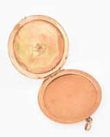 Arany (Au) 14K képtartó medál, jelzett, horpadással, d: 3,5 cm, bruttó: 5,2 g