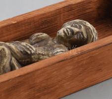 Turbános embert ábrázoló Faragott kő fali dísz 23 cm fa keretben