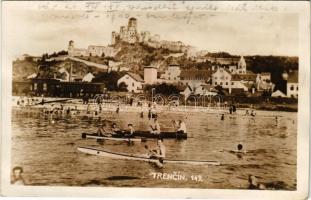 Trencsén, Trencín; vár, evezősök, strand / castle, rowers, beach. photo (gyűrődés / crease)