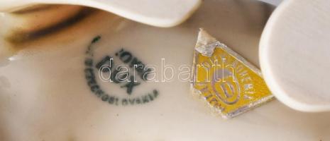 Royal Dux porcelán tigris. Kézzel festett, jelzett, minimális mázlepattanással, 20x5x8 cm