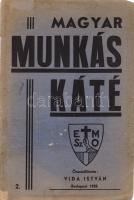 Magyar munkás káté. Összeállította: Vida István. Budapest, 1938. EMSZO - Egyházközségi Munkásszakosztály (Bánsági Nyomda, Kispest). 48 p. Első kiadás. Kiadványunk az 1937-1946 között EMSZO, azaz Egyházközségi Munkásszakosztály néven létezett, párttá nem szerveződő keresztényszocialista mozgalom politikai célkitűzéseit taglalja. Az osztályharc elméletét elvető, ám a német megszállás idején meghurcolt szervezetet 1945 februárjában ismételten betiltották, a szervezet politikai krédója felkerült az Ideiglenes Nemzeti Kormány által betiltott művek jegyzékére. Az első borító verzóján régi gyűjteményi bélyegzés. Példányunk fűzése laza. Fűzve, sérült kiadói borítóban.