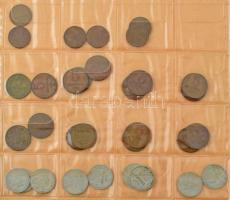 Szovjetunió 1949-1985. 1k-1R (165db) érmetétel 2db orosz nyelvű, műbőr berakóban T:vegyes
Soviet Un...