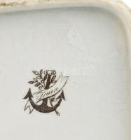 XIX. sz. Dísztálka. Jelzett, sérülésekkel, 13,5x13,5 cm