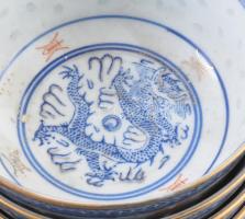 8 darab kínai rizsszemes díszítésű leveses tál kanállal. Jelzett, hibátlan