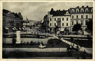 1938 Ungvár, Uzshorod, Uzhhorod, Uzhorod; Masarykovo námestí / Masaryk tér, gyógyszertár / square, pharmacy + "1938 Ungvár visszatért" So. Stpl. (fl)