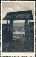 cca 1940 Cosna (Kosna / Todoskány, Románia), látkép az ortodox templommal, fotó, 8,5×13 cm