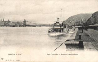 Budapest a régi Erzsébet híd gőzhajóval