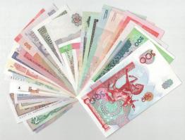 Vegyes 27db-os közel- és távol-keleti, afrikai bankjegy tétel T:UNC,AU
Mixed 27pcs of banknotes fro...