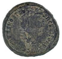 Római Birodalom / Ticinum (Pavia) / Diocletianus 300-303. Follis (8,14g) T:VF patina Roman Empire / ...