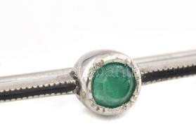 14k fehérarany (Au) bross smaragd és zománc ékítéssel . 0,4 ct 2,4 g