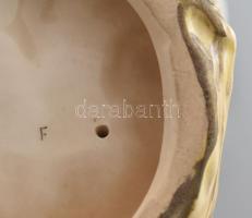 Hummel kis Jézus. Jelzett, minimális kopottsággal, 16x9,5 cm