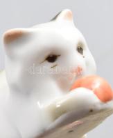 Zsolnay porcelán macska, kézzel festett, jelzett, hibátlan, h: 11,5 cm