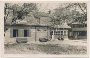 Nagydisznód, Heltau, Cisnadie; Caminul de recreatie / Erholungsheim / Üdülőház. Foto orig. J. Fischer 1943. / holiday resort