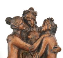 Három grácia. Mázas kőcserép, cca XX. sz. eleje, sérülésekkel, m: 28,5 cm