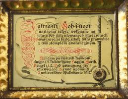 Koh-i-noor nyomókapcsok illusztrált fém doboz, kopással, 17x22x9cm