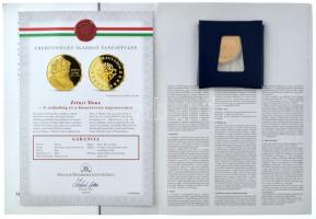 ifj. Szlávics László (1959-) 2011. "Nagy Magyarok / Zrínyi Ilona" aranyozott Cu emlékérem tanúsítvánnyal (40mm) T:PP