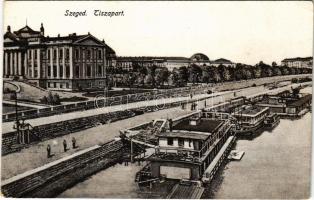 Szeged, Tiszapart, úszóházak (EK)