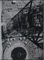 cca 1928 Moholy-Nagy László (1895-1946) magyar - német - amerikai fotográfus felvétele (Berlini rádiótorony), a néhai Lapkiadó Vállalat központi fotólaborjának archívumából 1 db modern nagyítás, jelzés nélkül, 21x15 cm
