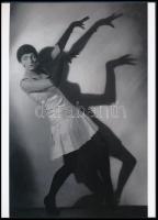 cca 1920 Willinger bécsi fényképész műtermében készült felvétel (Démoni tánc), jelzés nélküli modern nagyítás, 21x15 cm