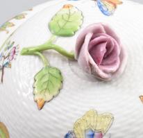 Herend Viktória mintás gyógynövény tároló fedeles edény. Jelzett, háncsnyomott felülettel, kézzel fe...