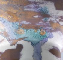 Design kaspó. Jelzett, kis kopással, m: 14,5 cm