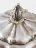 Ezüst (Ag) teáskanna két csészével és aljjal, Bécs, XIX. sz. vége. Poncolt, jelzett, dianás jelzésse...