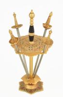 Kard alakú 4 személyes olívabogyó csemegéző szett, fém, m: 11 cm