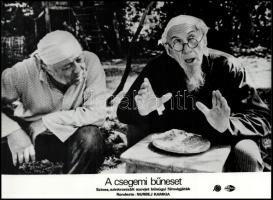 cca 1986 ,,A csegemi bűneset" című szovjet filmvígjáték jelenetei és szereplői, 7 db vintage pr...