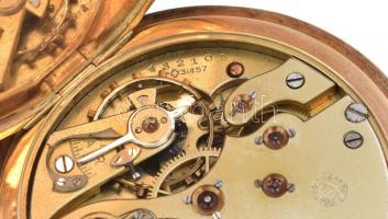 14 K arany (Au) IWC zárt zsebóra. Dupla arany fedéllel, arany porvédővel. Jelzett tok, jelzett szerk...