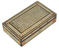 Marokkói fa díszdoboz, csont berakásokkal, hibátlan, 26x15x6 cm