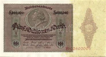 Német Birodalom / Weimari Köztársaság 1923. 5.000.000M sorszám utolsó számjegyének a helyén érdekes tévnyomat: a számozógép ugrása miatt "1" talpa és "2" teteje látszik T:I R!