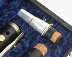 Amati Kraslice klarinét, eredeti dobozában, jó állapotban