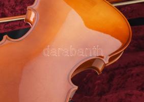 Mondern hegedű jelzés nélkül, jó állapotú keménytokkal, hangolósíppal, gyantával, vonóval