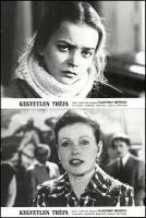 cca 1977 ,,Kegyetlen tréfa" című szovjet film jelenetei és szereplői, 17 db vintage produkciós filmfotó (vitrinfotó, lobbyfotó) ezüst zselatinos fotópapíron, a használatból eredő (esetleges) kisebb hibákkal, 18x24 cm