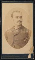1884 Böhmer Vilmos (cca 1865-1897), keményhátú fotó, hátoldalon feliratozva, sérült, 10,5×6,5 cm