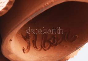 Illár Erzsébet (1940-): L6nyka, hátra tett kézzel. Terrakotta szobor, jelzett m: 24 cm