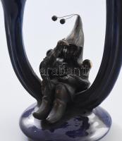 Iparművész kerámia gyertyatartó manó figurával, Mázas kerámia, jelzés nélkül, hibátlan m: gyertya né...