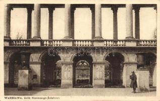 Warsaw the tomb of the unknown soldier