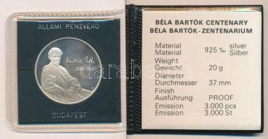 Fülöp Zoltán (1951-2004) 1981. "Bartók Béla 1881-1945 / A kékszakállú herceg vára" jelzett Ag emlékérem piros műbőr tokban, német és angol nyelvű tanúsítvánnyal (20g/0.925/37mm) T:PP patina, ujjlenyomat, az érmet tartó műanyag lapka törött