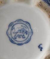 Antik iráni porcelán kaspó. Jelzett, máz alatti kobalt festéssel, hibátlan, m: 11,5 cm