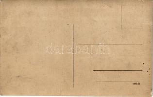 Budapest XIV. Gundel Állatkerti vendéglője, italozó férfiak, pincér. photo (kis szakadás / small tea...