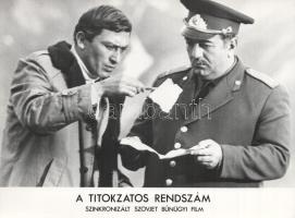 cca 1989 előtt készült ,,A titokzatos rendszám" című szovjet film jelenetei és szereplői, 7 db ...